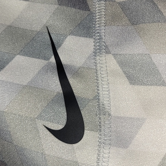 NIKE Dri- Fit Active pants LIKE NEW EXCELLENT CONDITION Size XS - Picture 2 of 7